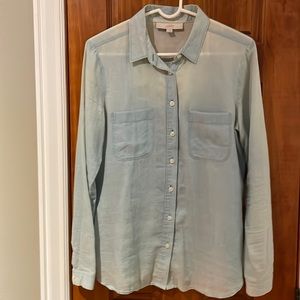 Light weight denim-esque button down with slight ombré.